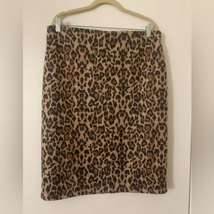 Leopard print skirt